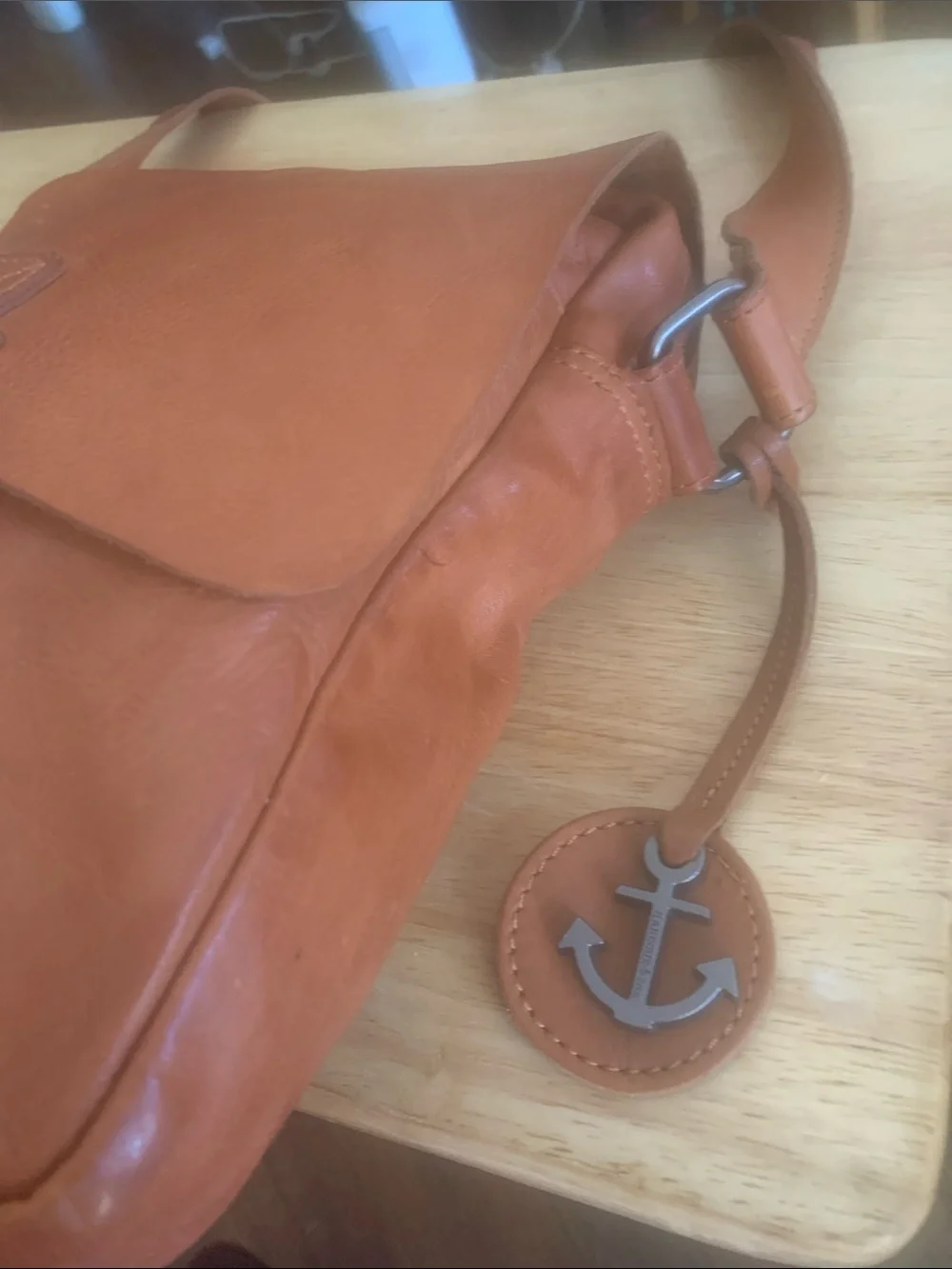 Leather Crossbody Bag in Cognac Brown
